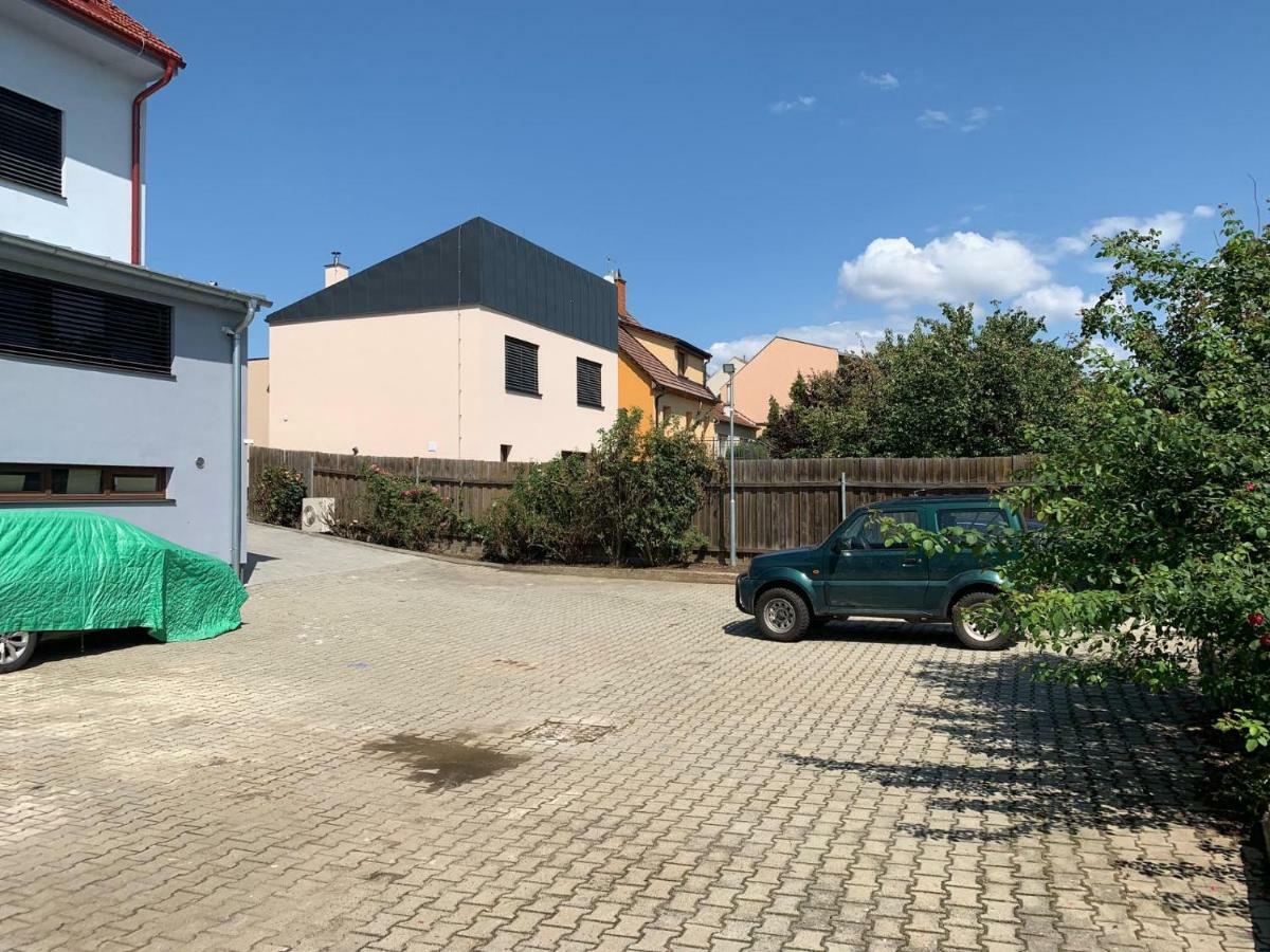 Apartments 461 Modřice Екстериор снимка